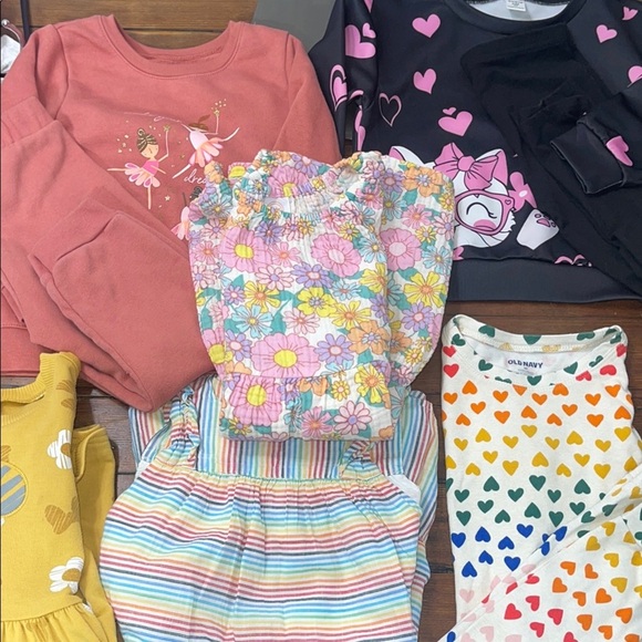 Bundle box Kids Floral Matching Sets - Multicolor size 4/5 - Picture 1 of 7